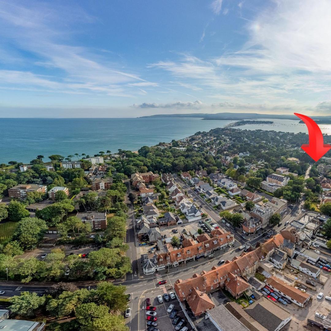 Apartment In Canford Cliffs Close To Sandbanks Beach Poole Eksteriør bilde