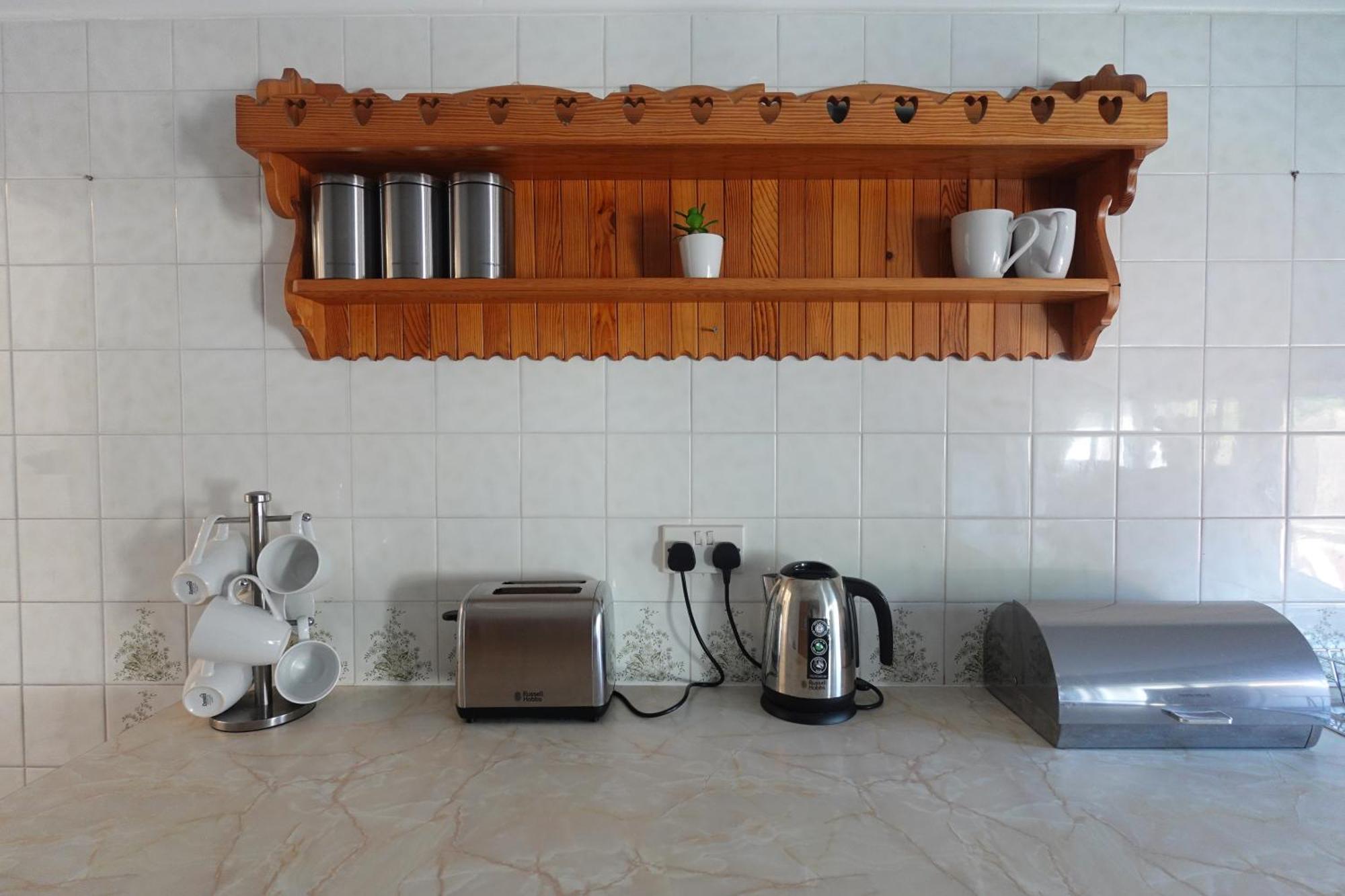 Apartment In Canford Cliffs Close To Sandbanks Beach Poole Eksteriør bilde